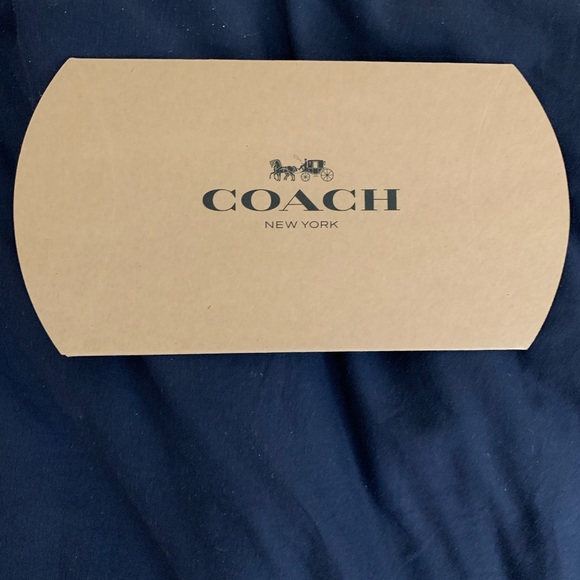 Coach Wristlet - Picture 7 of 7